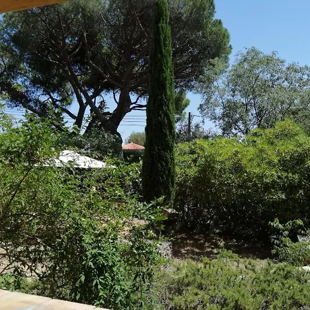 T2 36 M2, Rdc De Villa, Clim, Gd Jardin Clos, Animx Ok, Quartier Mt Faron Très Calme, Wifi, Parking *